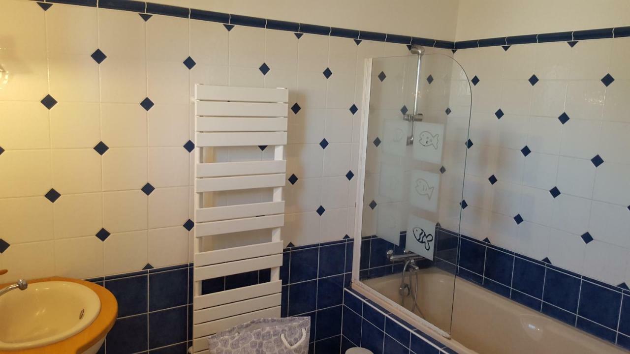 Maison Les Pins Aigues-Mortes Extérieur photo